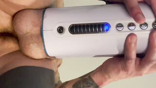 AutoBlow Ultra - Hoss Kado's new sex toy