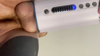 AutoBlow Ultra - Hoss Kado's new sex toy