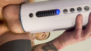 AutoBlow Ultra - Hoss Kado's new sex toy
