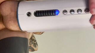 AutoBlow Ultra - Hoss Kado's new sex toy