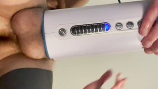 AutoBlow Ultra - Hoss Kado's new sex toy