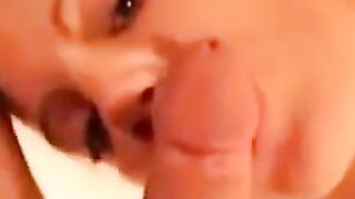 Svensk blond amatör suger Hardcore 2