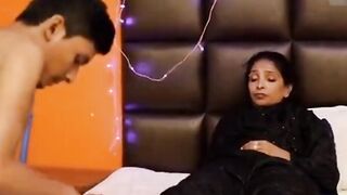 Indian Hot Malkin Fucking with Indian Surprise Boy