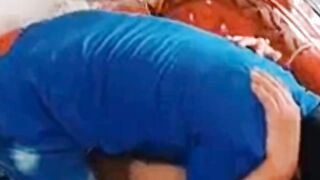 Bra Saler Boy Fucked By Customer Bhabhi