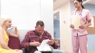 Sneaky Sex - Kiara Cole - nothing to do but Wait