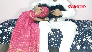 NEW YEAR पार्टी से आयी प्रिया को ससुर ने जबरदस्ती सिर पकड़