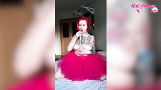 Hottie sexy Minx Masturbates Pussy and Fucking Dildo to Orgasm