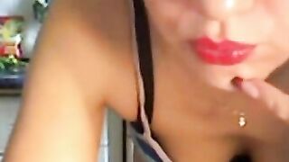 Romanca Mama on Webcam