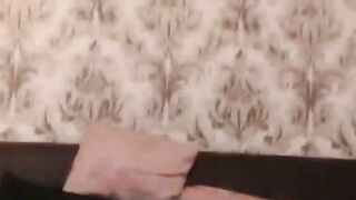 Amazing Big Booty Babe Fucking Her Pussy