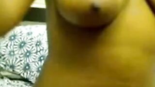Big-Titted Black Girl Plays with Dildo on Webcam 2
