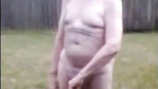 Naked Mature Men Outdoors on Cam