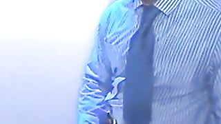 Empresário Barbudo: Punheta Solo Amadora