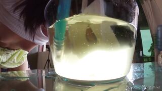 PISS DIVING