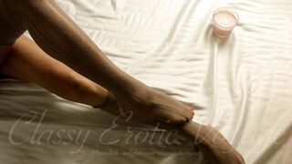 STOCKINGS AND OIL ON CRAZY SEXY FEET
