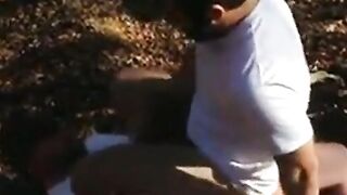 Osos amateur se divierten al aire libre
