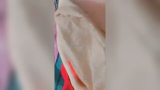 desi girl show boobs