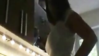 Deutsche Amateur-Hausfrau Vanessa 31J Cumshot