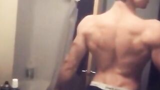 Muscle Hunks: Eddyfitt's Sexy Twink Showoff