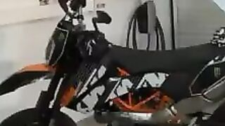 dani 49 asked moisa robert to fuck the motorcycle and it was said that if she is futi