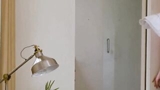 Scarlett Bloom fucks neighbor