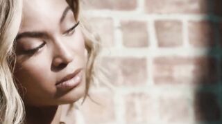 # Top 5 - babe Black Celebrities