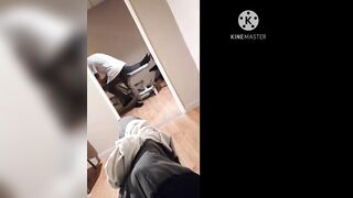 RDV with the doctor .... I'm driving him kinky ...