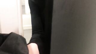 Risky sex in the fitting room with a sales assistant.