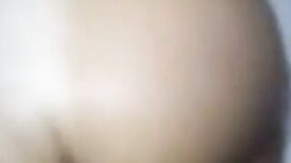Loira Rainha: Anal Webcam Adventure