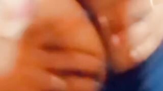 Srilankan boobs