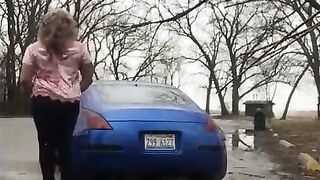 Outdoor Handjob by a Crossdressing Amateur