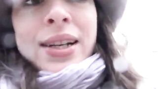 Haarige Muschi der Urlauberin gestopft