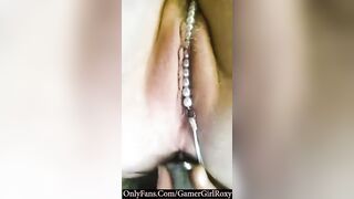 Roxy fucker her booty with toys. Lee finishes with anal