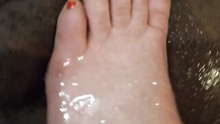 African cum on white toes