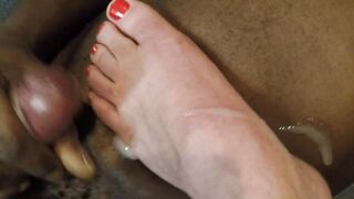 African cum on white toes