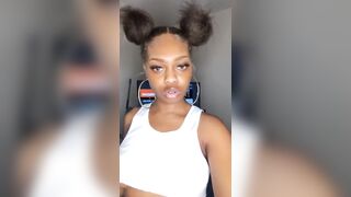 This snatch with mouth azz is so damn fine young butt watch