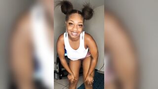This snatch with mouth azz is so damn fine young butt watch
