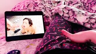 all I want for christmas is CUM! double orgasm! sexual watching cum