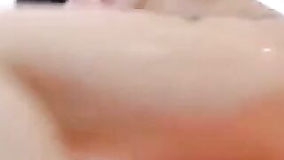 Amateur Molly Bloom Pleasures Herself Solo 2