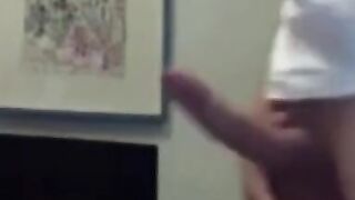 Cute Twink's Sexy Webcam Handjob