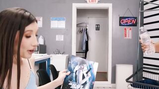GIRLSWAY - Moody Maya Woulfe Gets Sensual With Mistress Summer Col While Waiting Into Laundromat
