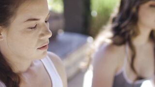 ALL GIRL RUBS - Bae Babes Give Each Other Unique Meditative Grind By Their Pussies