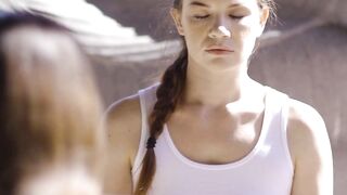 ALL GIRL RUBS - Bae Babes Give Each Other Unique Meditative Grind By Their Pussies