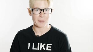 GIRLSWAY - Erotic Eighteen Destroys Her Stacked Bestie's Cunt With Her Fingering During Insane Nailed