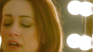 21 SEXTURY - Voluptuous Jade Amour Gets Surprise Pounded Into Her Dressing Room Before Her Performance