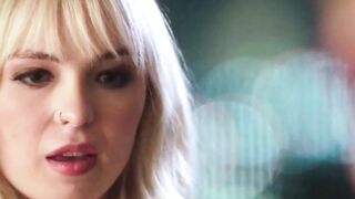 Pretty Blonde loves helping her boss any way she can