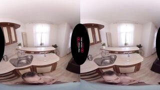 VirtualRealPorn - Turned On Booty