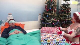 AMATEUR EURO Christmas Morning Sex With Huge Tit Julie Valmont