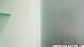 Big ass ebony mom bathes before sex