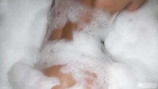 Polly Petrova in the bathtub with the gifted