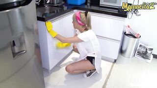 MAMACITAZ - #Karla Rivera #Alex Moreno - hot Ass Latina Maid point